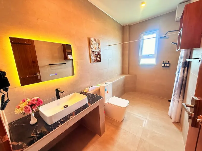 Deluxe Garden Suite with Private Terrace - View 5